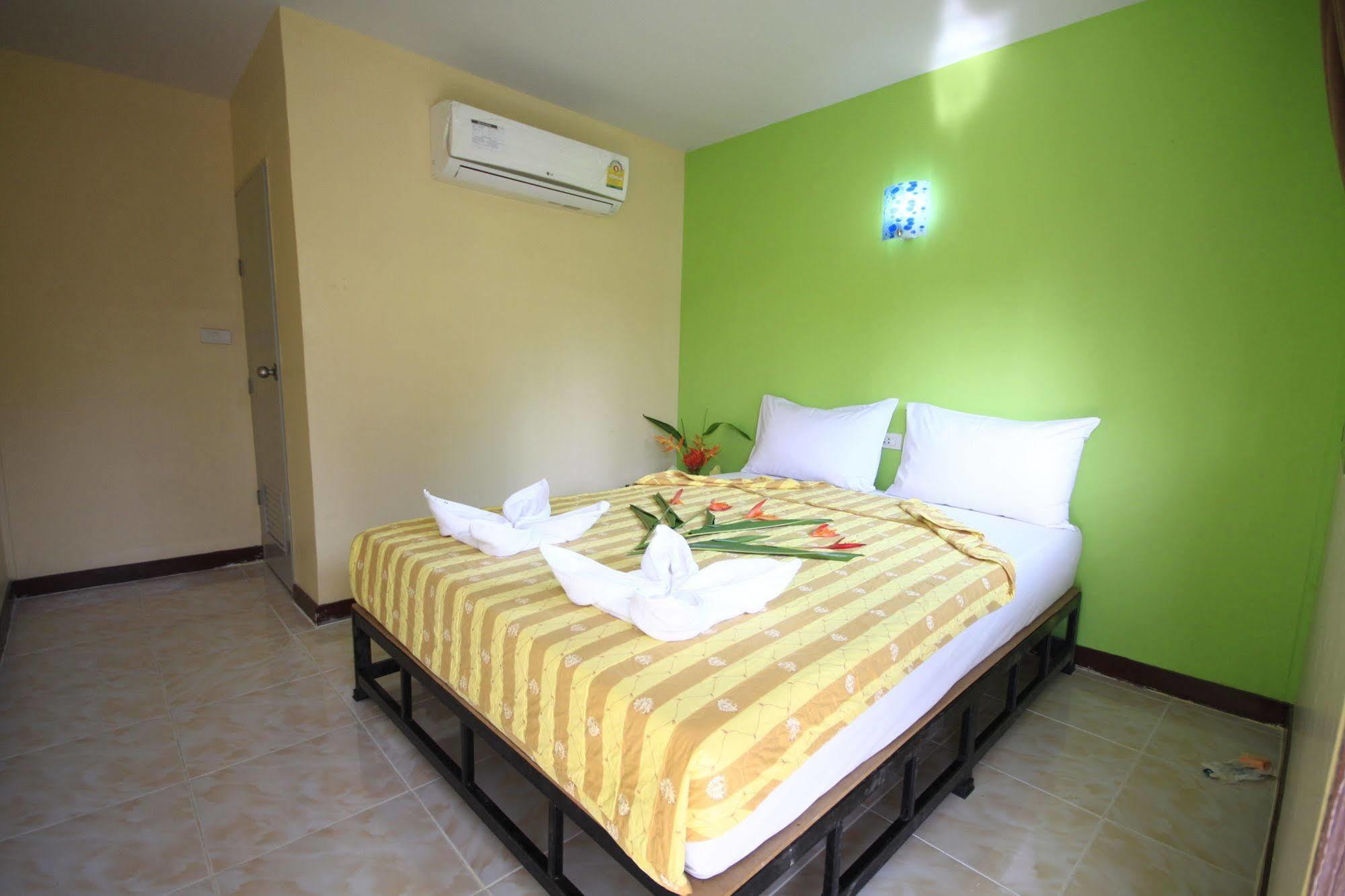 Ferienwohnung Pongpan House Phi Phi Exterior foto