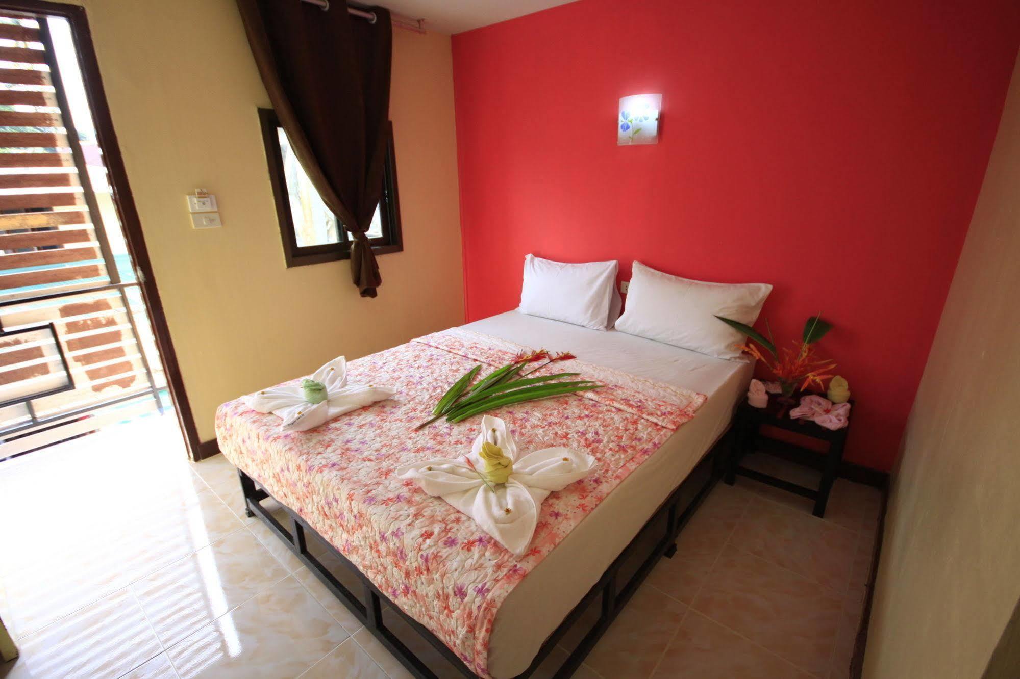 Ferienwohnung Pongpan House Phi Phi Exterior foto