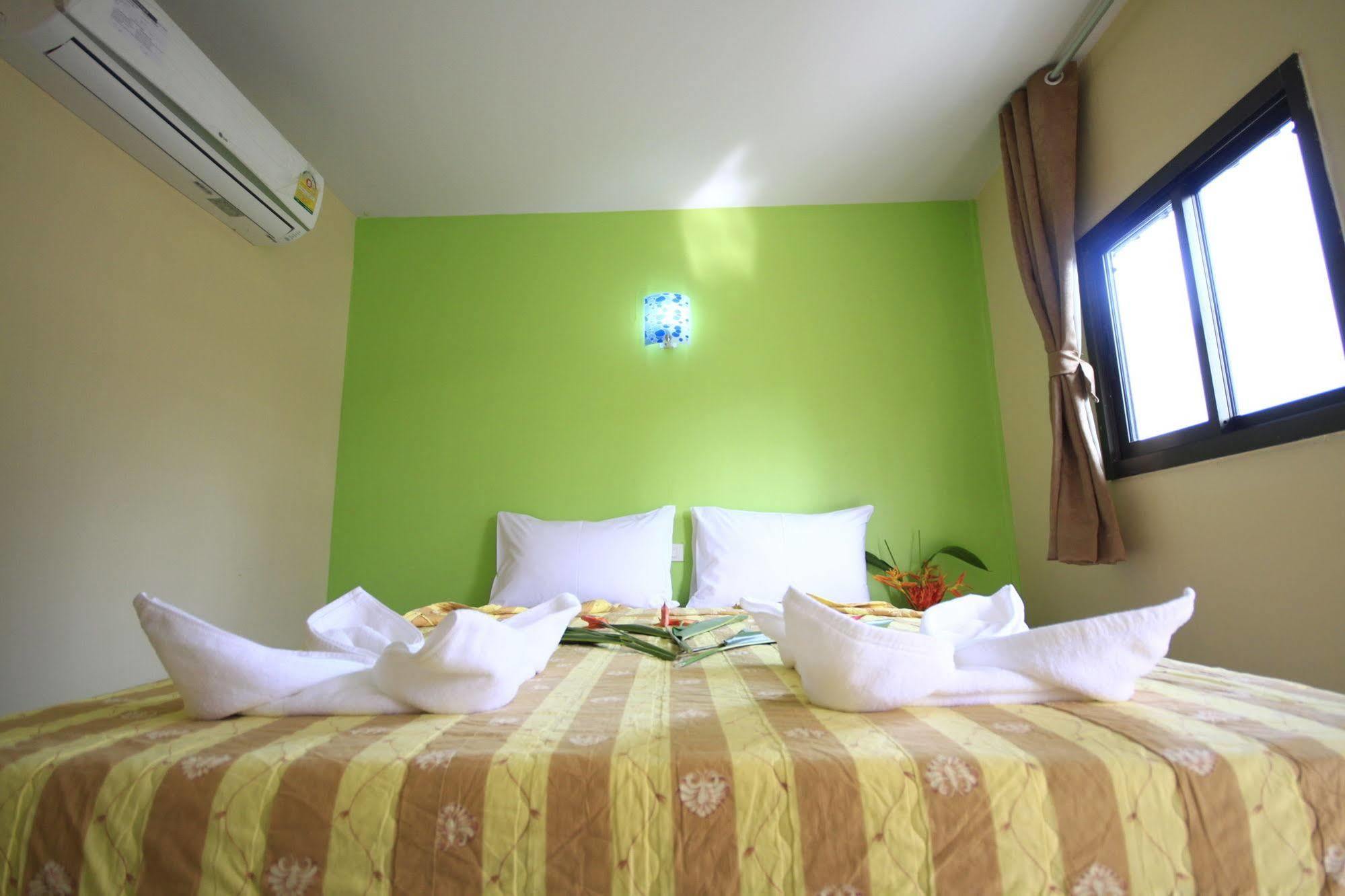 Ferienwohnung Pongpan House Phi Phi Exterior foto